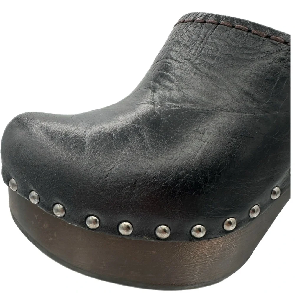 Prada Black Leather Mules with Distressed Wooden Heel – Size 39 EU - Picture 11 of 13
